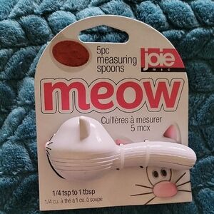 Brand New Joie Meow Measuring Spoons